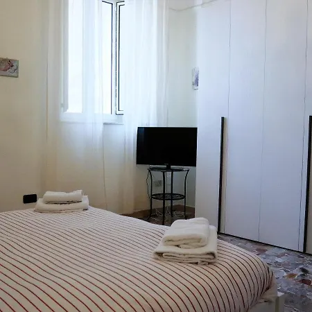 Apartment La Casetta Di Nonna Pina - Con Cucina In Pieno Centro