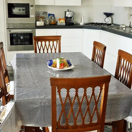 La Casetta Di Nonna Pina - Con Cucina In Pieno Centro Apartment *