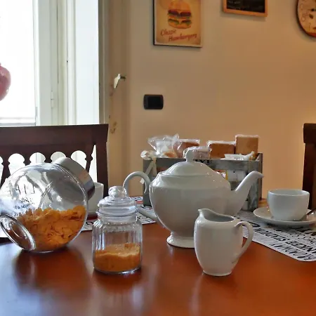 La Casetta Di Nonna Pina - Con Cucina In Pieno Centro Apartment