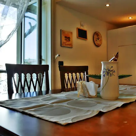 La Casetta Di Nonna Pina - Con Cucina In Pieno Centro * Torre Annunziata